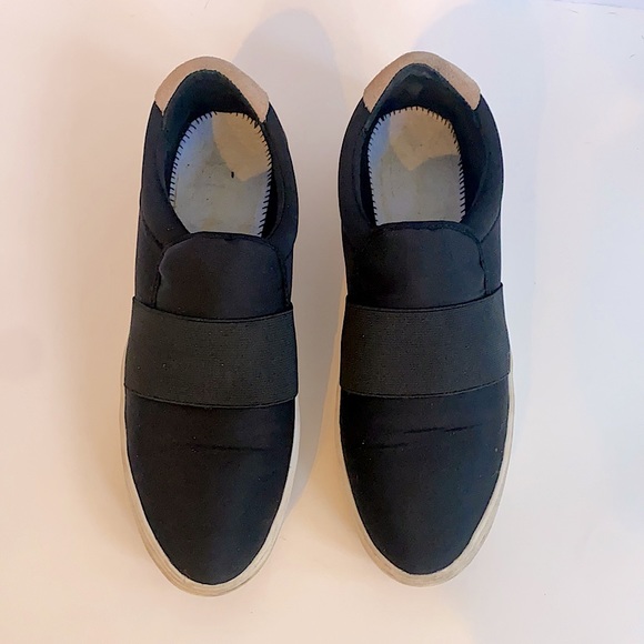 Dolce Vita Ronald Platform Slip-On Sneakers Black - Picture 6 of 9